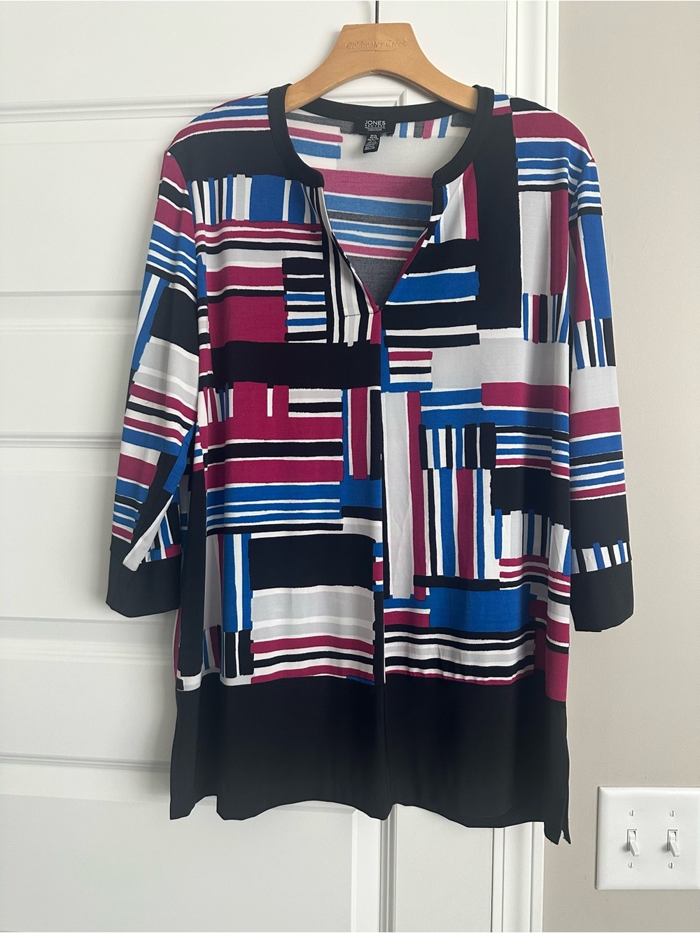 Jones New York Geometric Stripe Top Black, Blue & Magenta XL